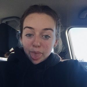 Meet your Posher, Brianna